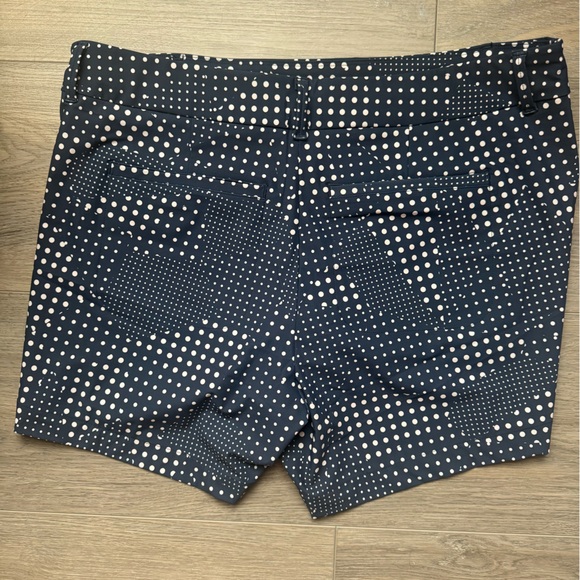 Spanx NWT shorts UPF50+ - Picture 2 of 5